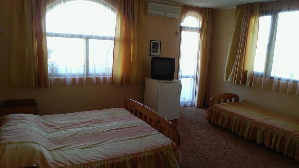 Stefan Family Hotel Kranevo Rum bild